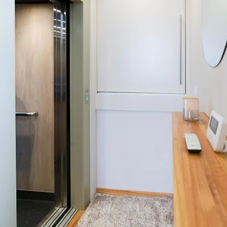 Atico Tipo Loft En San Sadurnino. Appartement San Saturnino